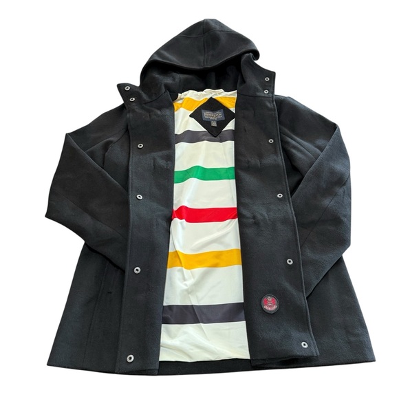 Pendleton Duffle Toggle Button Wool Hooded Coat Multicolor Striped Lining XL - Picture 1 of 15